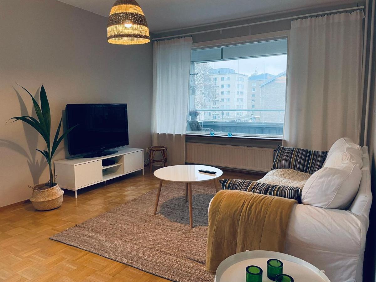 Keskusta Kaksio Tuomiokirkon Ja Yliopiston Laehellae Apartment Turku Exterior photo