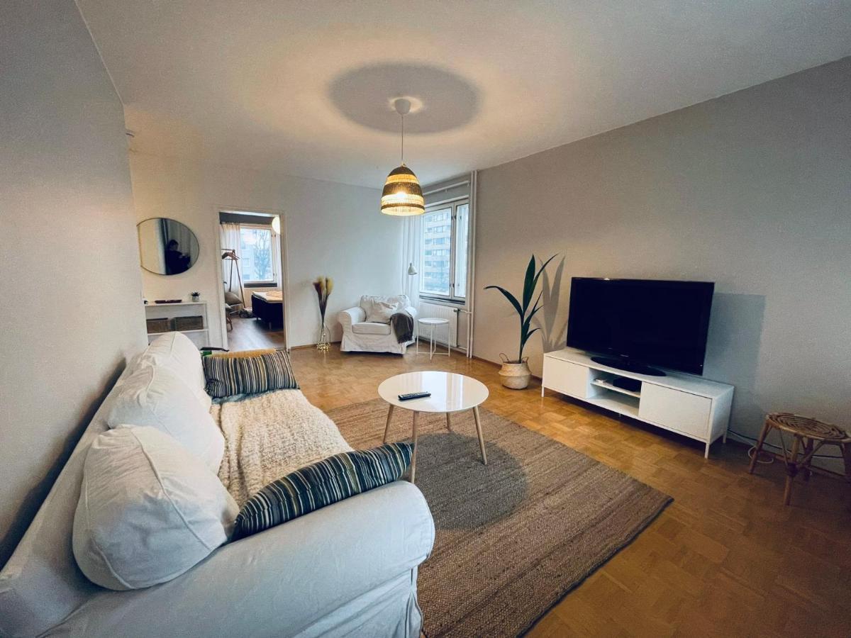 Keskusta Kaksio Tuomiokirkon Ja Yliopiston Laehellae Apartment Turku Exterior photo
